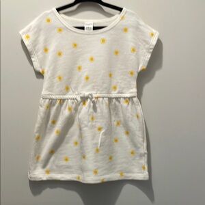 NWOT Carter’s t shirt dress with Sun pattern in size 24 months